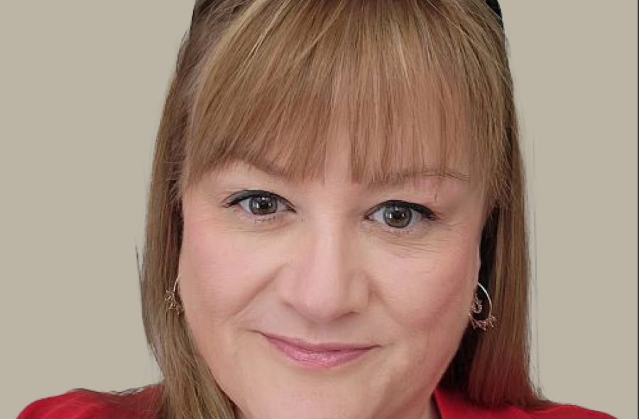 Barbara Beauchamp Headshot